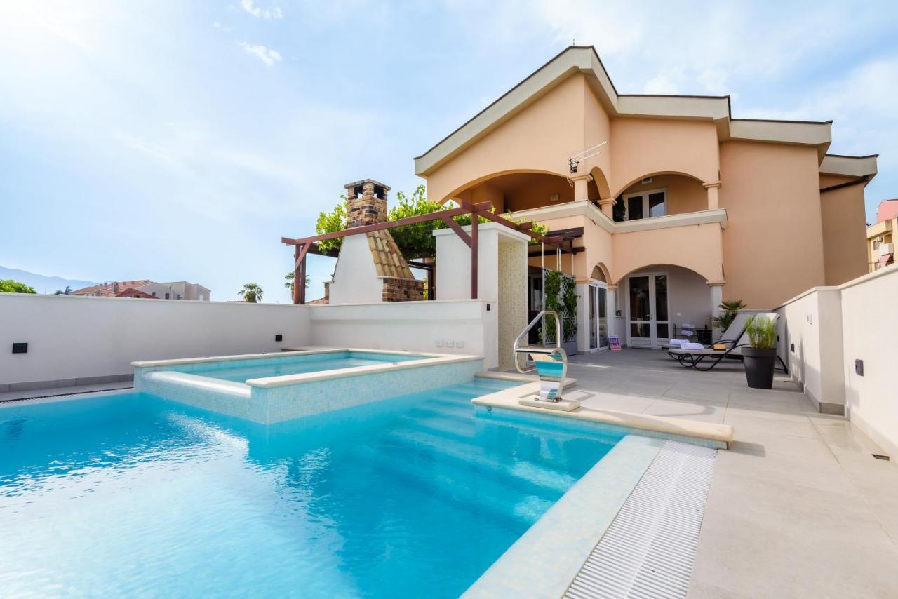 Neretva Valley Apartments - Heated Pool Metković Eksteriør billede